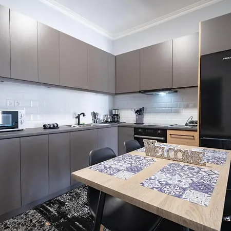 Petralona 2 Bedrooms 4 Persons By Mps Apartment
